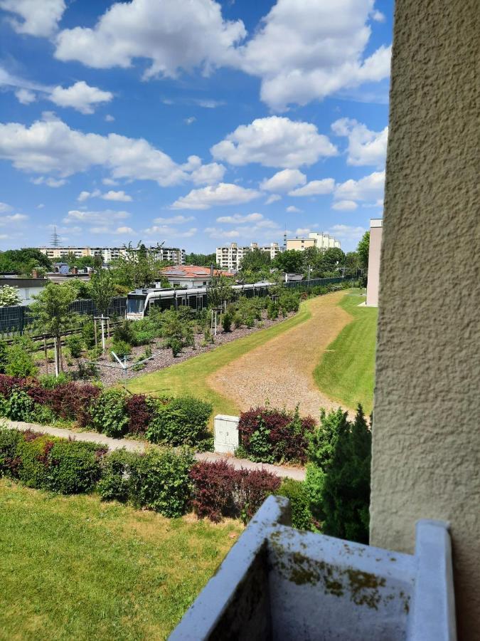 Moderne 3Zimmer Wohnung, In Koenigsbrunn Bei Augsburg Exterior foto
